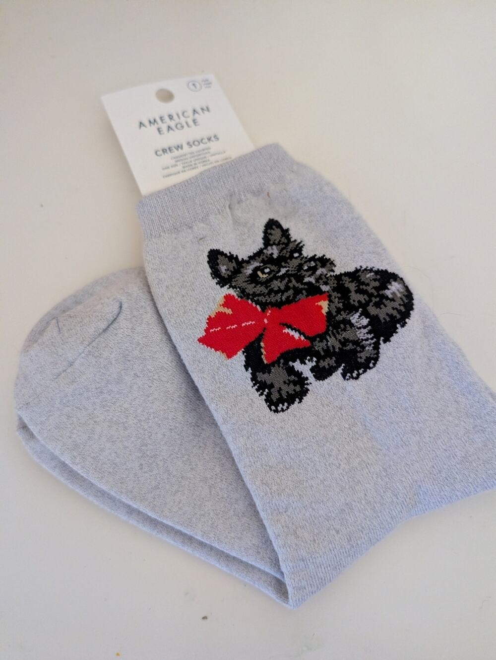 American Eagle Crew Socks NWT Gray Scotty Dog Red Bow One Size Novelty Cute Gift